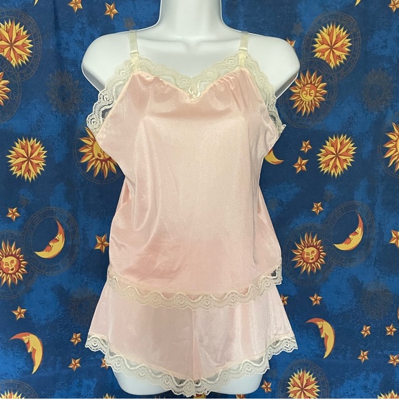 Vintage Undercover Wear Sabrina Carpenter set - Picture 11 of 11